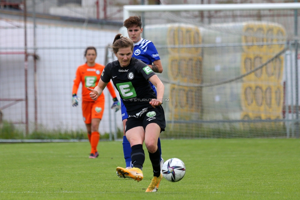 Horn - Sturm Damen
OEFB Frauen Cup, Halbfinale, SV Horn - SK Sturm Graz Damen, Trainingszentrum Horn Platz III, 26.05.2022. 

Foto zeigt Sophie Maierhofer (Sturm Damen)
