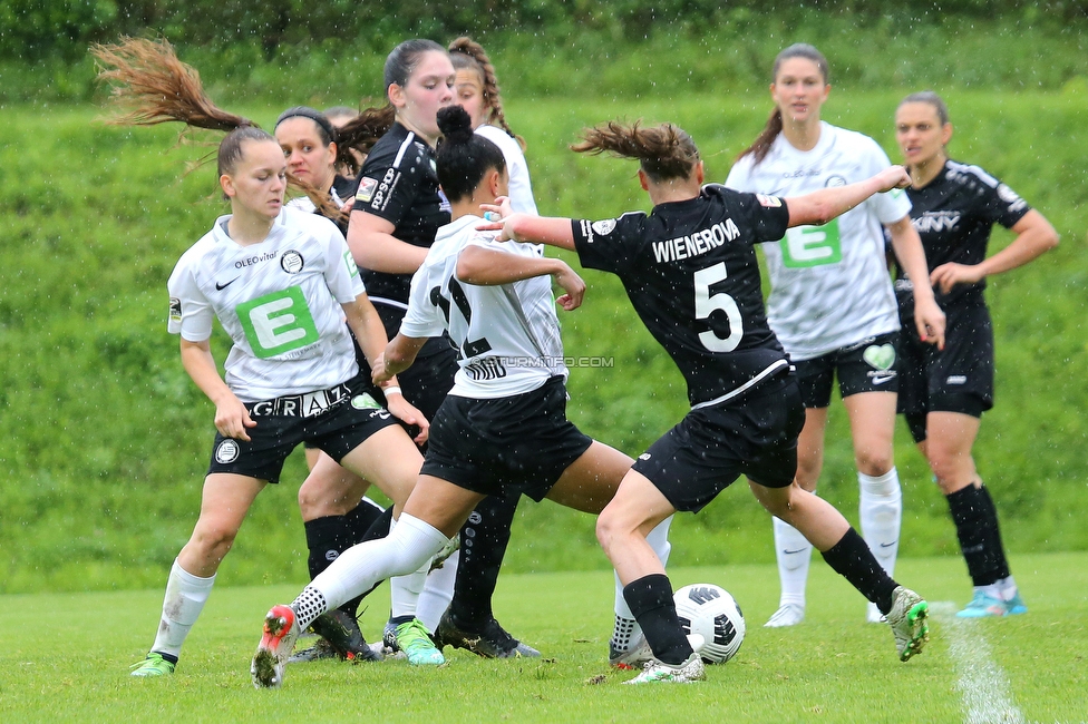 Sturm Damen - Suedburgenland
OEFB Frauen Bundesliga, 18. Runde, SK Sturm Graz Damen - FC Suedburgenland, STFV Arena Graz, 29.05.2022. 

Foto zeigt Marie-Yasmine Alidou (Sturm Damen)
