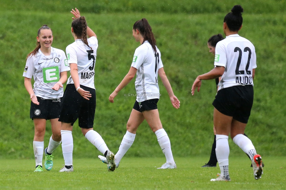 Sturm Damen - Suedburgenland
OEFB Frauen Bundesliga, 18. Runde, SK Sturm Graz Damen - FC Suedburgenland, STFV Arena Graz, 29.05.2022. 

Foto zeigt Julia Keutz (Sturm Damen), Julia Magerl (Sturm Damen), Anna Malle (Sturm Damen) und Marie-Yasmine Alidou (Sturm Damen)
