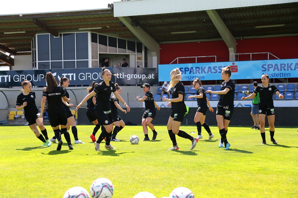 Sturm Damen - St. Poelten
OEFB Frauen Cup, Finale, SK Sturm Graz Damen - SKN St. Poelten Frauen, Stadion Amstetten, 04.06.2022. 

Foto zeigt die Mannschaft der Sturm Damen
