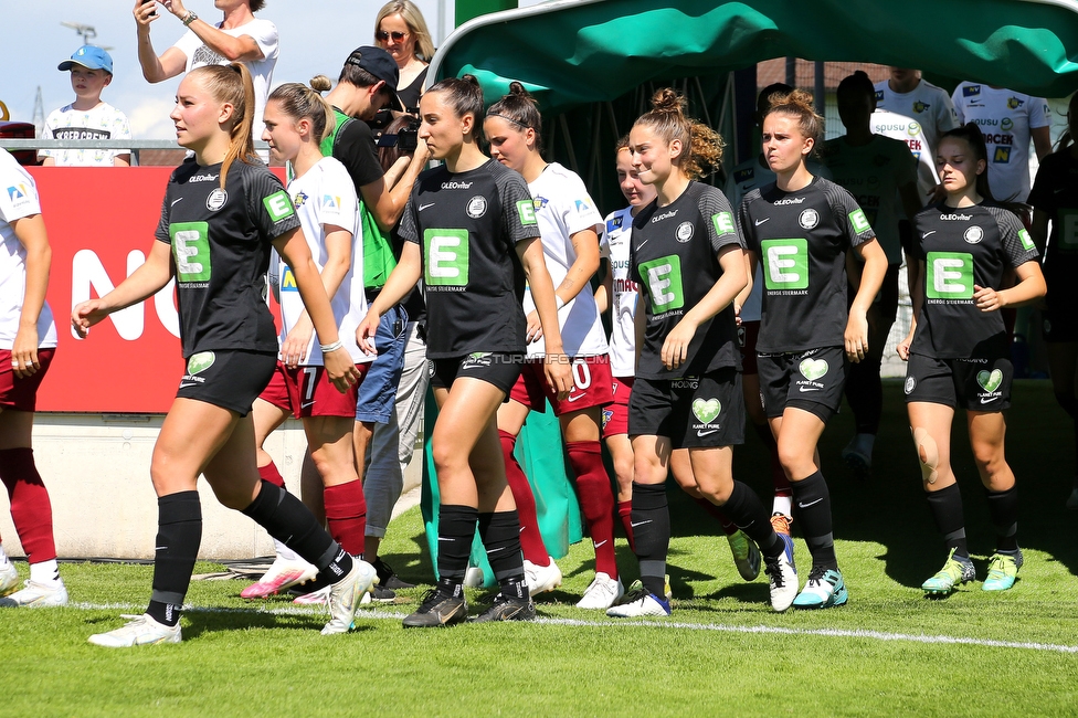 Sturm Damen - St. Poelten
OEFB Frauen Cup, Finale, SK Sturm Graz Damen - SKN St. Poelten Frauen, Stadion Amstetten, 04.06.2022. 

Foto zeigt die Mannschaft der Sturm Damen
