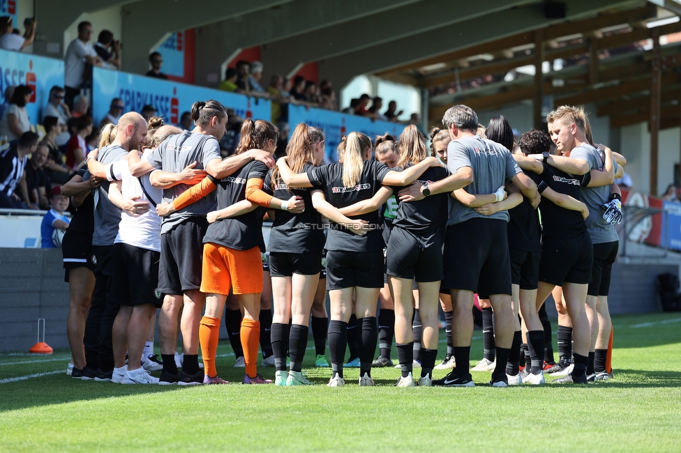 Sturm Damen - St. Poelten
OEFB Frauen Cup, Finale, SK Sturm Graz Damen - SKN St. Poelten Frauen, Stadion Amstetten, 04.06.2022. 

Foto zeigt die Mannschaft der Sturm Damen
