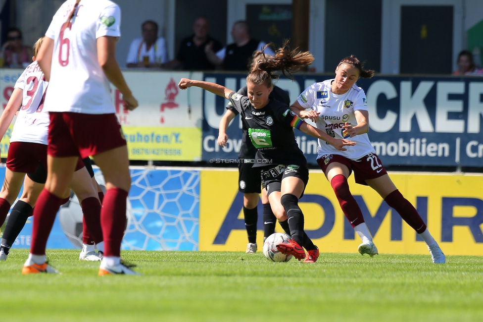 Sturm Damen - St. Poelten
OEFB Frauen Cup, Finale, SK Sturm Graz Damen - SKN St. Poelten Frauen, Stadion Amstetten, 04.06.2022. 

Foto zeigt Annabel Schasching (Sturm Damen)
