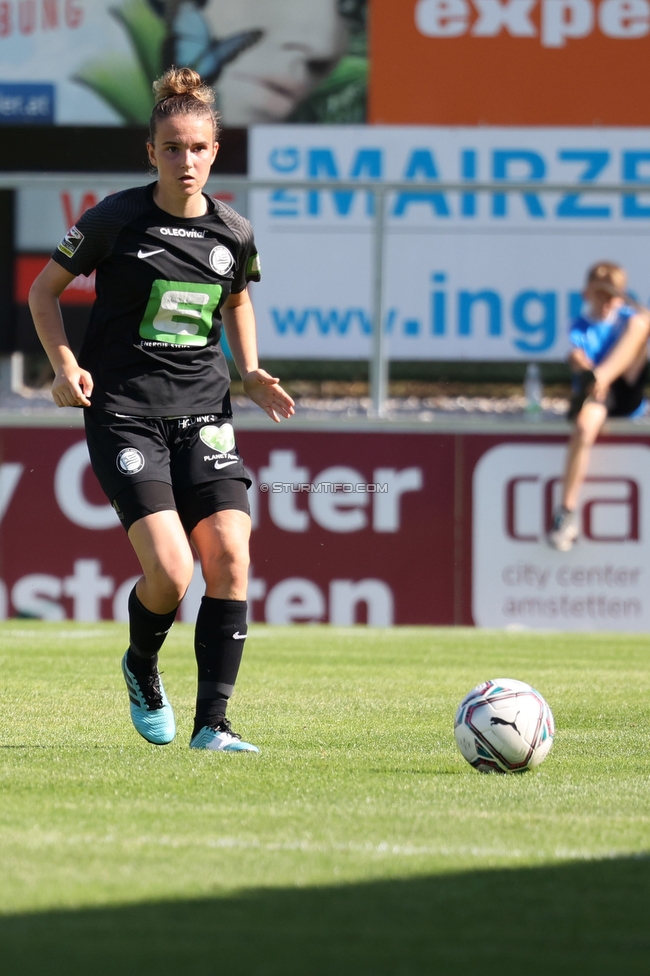 Sturm Damen - St. Poelten
OEFB Frauen Cup, Finale, SK Sturm Graz Damen - SKN St. Poelten Frauen, Stadion Amstetten, 04.06.2022. 

Foto zeigt Leonie Christin Tragl (Sturm Damen)
