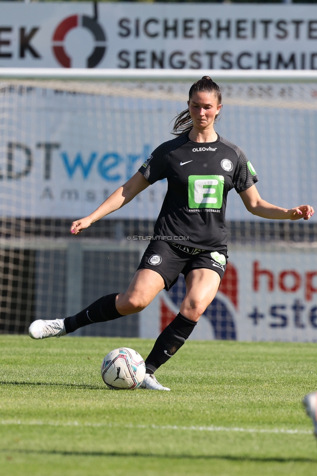 Sturm Damen - St. Poelten
OEFB Frauen Cup, Finale, SK Sturm Graz Damen - SKN St. Poelten Frauen, Stadion Amstetten, 04.06.2022. 

Foto zeigt Anna Malle (Sturm Damen)
