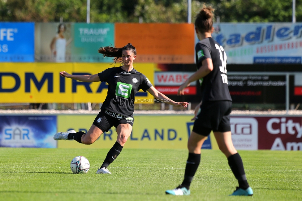 Sturm Damen - St. Poelten
OEFB Frauen Cup, Finale, SK Sturm Graz Damen - SKN St. Poelten Frauen, Stadion Amstetten, 04.06.2022. 

Foto zeigt Anna Malle (Sturm Damen)
