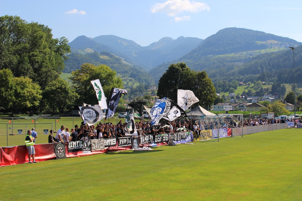 Roethis - Sturm Graz
OEFB Cup, 1. Runde, SC Roethis - SK Sturm Graz, Sportplatz an der Ratz, 16.07.2022. 

Foto zeigt Fans von Sturm
