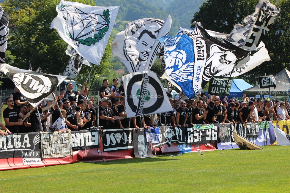 Roethis - Sturm Graz
OEFB Cup, 1. Runde, SC Roethis - SK Sturm Graz, Sportplatz an der Ratz, 16.07.2022. 

Foto zeigt Fans von Sturm

