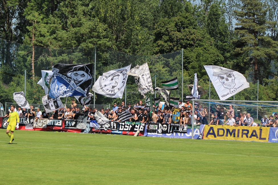 Roethis - Sturm Graz
OEFB Cup, 1. Runde, SC Roethis - SK Sturm Graz, Sportplatz an der Ratz, 16.07.2022. 

Foto zeigt Fans von Sturm
