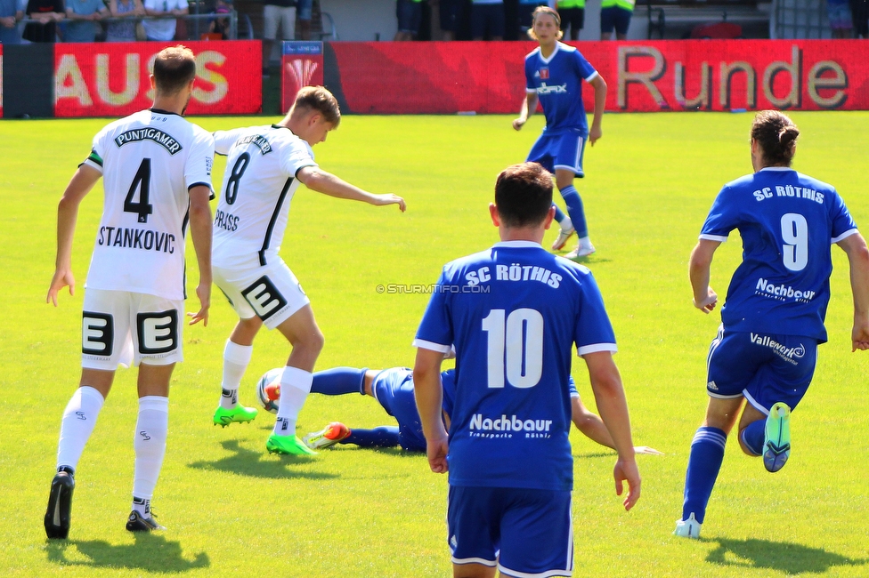 Roethis - Sturm Graz
OEFB Cup, 1. Runde, SC Roethis - SK Sturm Graz, Sportplatz an der Ratz, 16.07.2022. 

Foto zeigt Jon Gorenc-Stankovic (Sturm) und Alexander Prass (Sturm)
