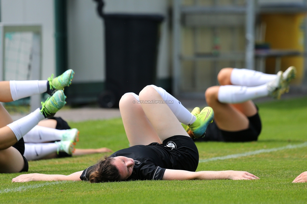 Sturm Damen - Haladas-Viktoria Szombathely
Testspiel, SK Sturm Graz Damen - Haladas-Viktoria Szombathely, Trainingszentrum, 23.07.2022. 

Foto zeigt Kathrin Greimelmaier (Sturm Damen)
