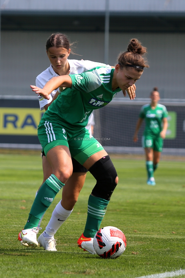 Sturm Damen - Haladas-Viktoria Szombathely
Testspiel, SK Sturm Graz Damen - Haladas-Viktoria Szombathely, Trainingszentrum, 23.07.2022. 

Foto zeigt Leonie Tragl (Sturm Damen)
