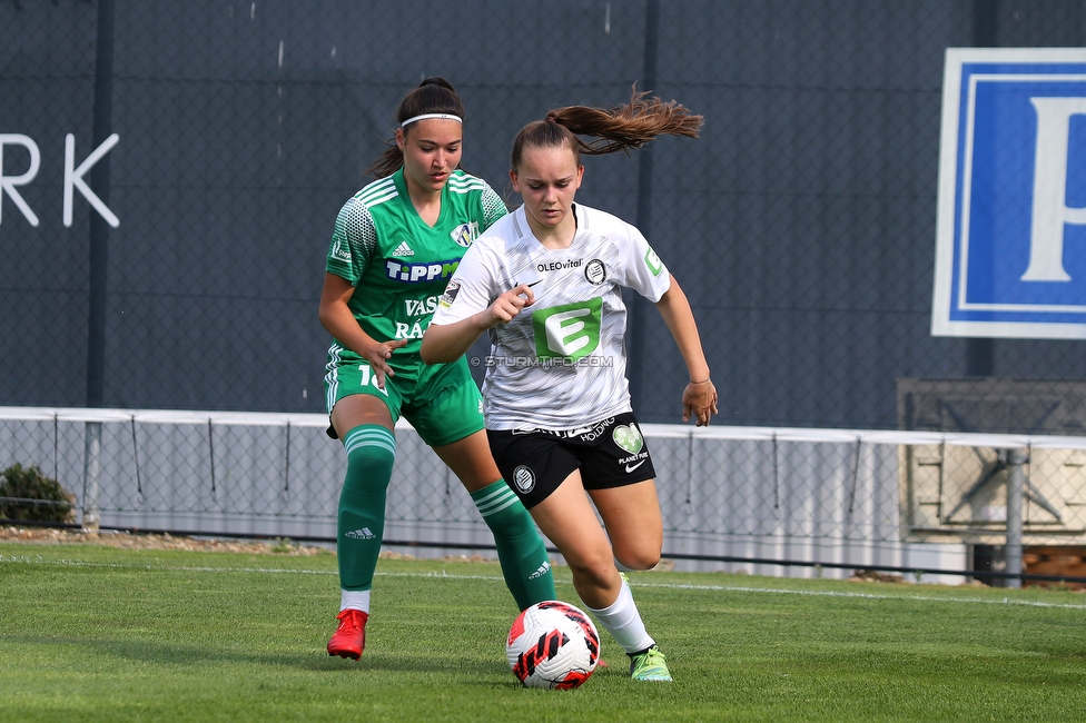 Sturm Damen - Haladas-Viktoria Szombathely
Testspiel, SK Sturm Graz Damen - Haladas-Viktoria Szombathely, Trainingszentrum, 23.07.2022. 

Foto zeigt Julia Keutz (Sturm Damen)
