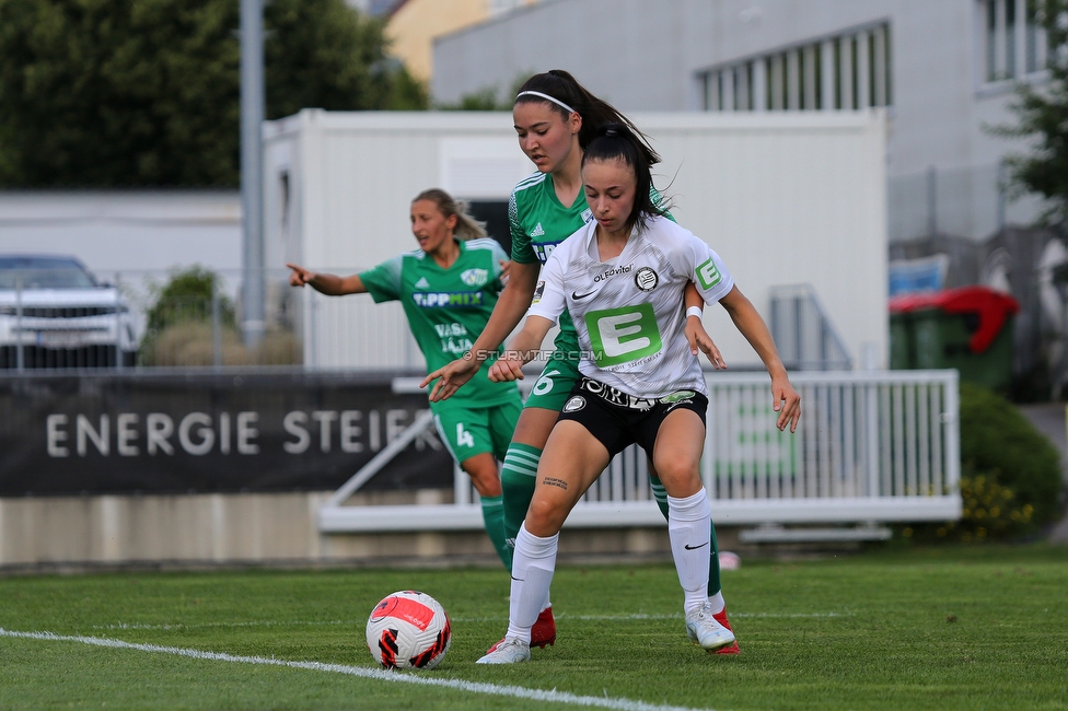 Sturm Damen - Haladas-Viktoria Szombathely
Testspiel, SK Sturm Graz Damen - Haladas-Viktoria Szombathely, Trainingszentrum, 23.07.2022. 

Foto zeigt Katharina Weiss (Sturm Damen)
