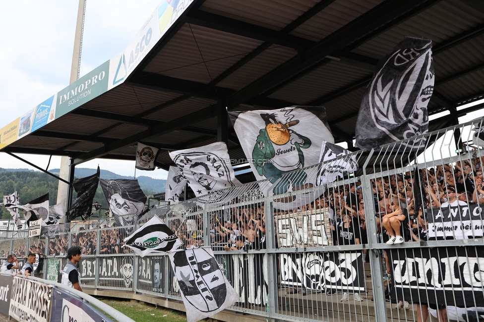 Wolfsberg - Sturm Graz
Oesterreichische Fussball Bundesliga, 1. Runde, Wolfsberger AC - SK Sturm Graz, Lavanttal Arena Wolfsberg, 23.07.2022. 

Foto zeigt Fans von Sturm
Schlüsselwörter: bastion