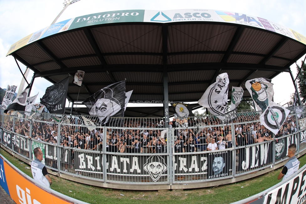 Wolfsberg - Sturm Graz
Oesterreichische Fussball Bundesliga, 1. Runde, Wolfsberger AC - SK Sturm Graz, Lavanttal Arena Wolfsberg, 23.07.2022. 

Foto zeigt Fans von Sturm
Schlüsselwörter: brigata