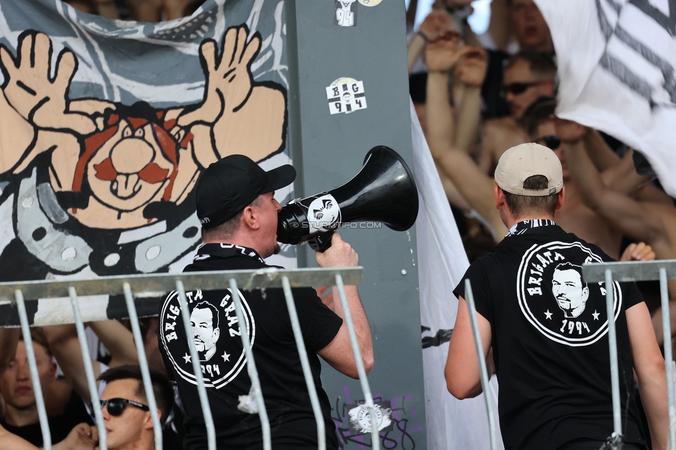 Wolfsberg - Sturm Graz
Oesterreichische Fussball Bundesliga, 1. Runde, Wolfsberger AC - SK Sturm Graz, Lavanttal Arena Wolfsberg, 23.07.2022. 

Foto zeigt Fans von Sturm
Schlüsselwörter: brigata vorsaenger