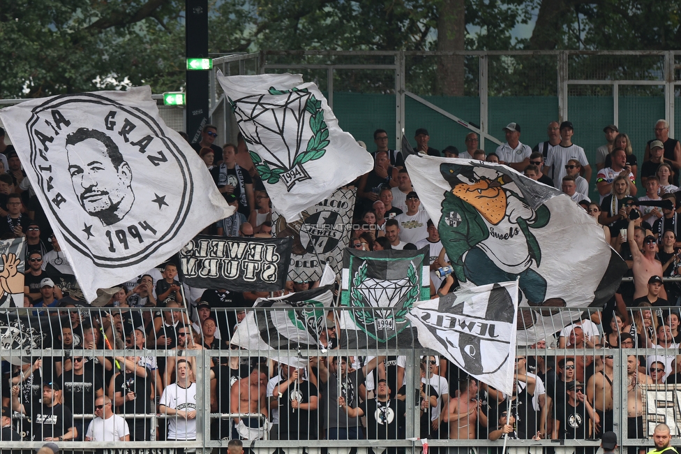 Wolfsberg - Sturm Graz
Oesterreichische Fussball Bundesliga, 1. Runde, Wolfsberger AC - SK Sturm Graz, Lavanttal Arena Wolfsberg, 23.07.2022. 

Foto zeigt Fans von Sturm
