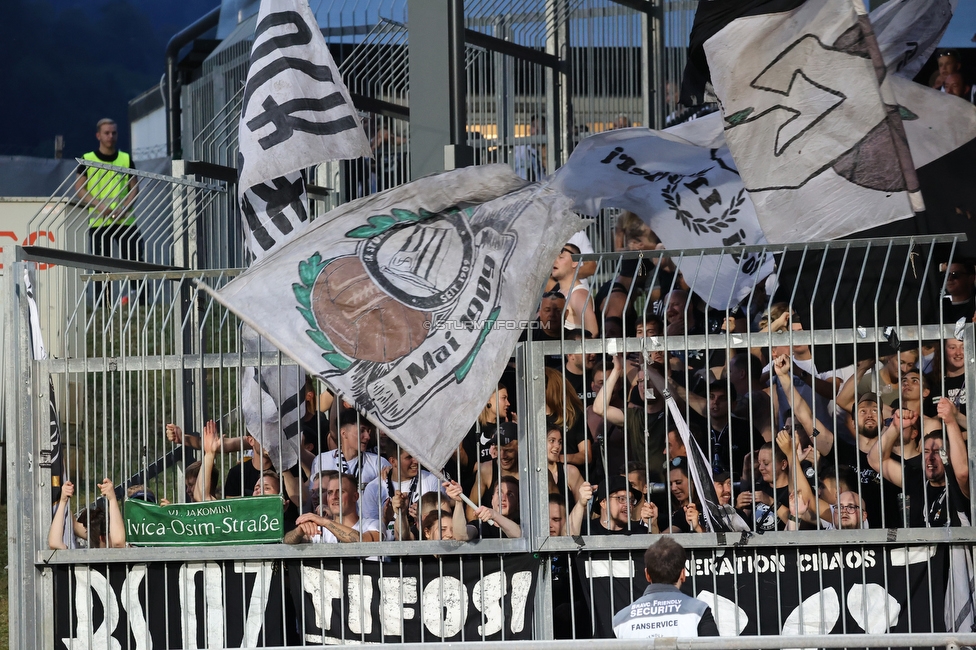 Wolfsberg - Sturm Graz
Oesterreichische Fussball Bundesliga, 1. Runde, Wolfsberger AC - SK Sturm Graz, Lavanttal Arena Wolfsberg, 23.07.2022. 

Foto zeigt Fans von Sturm
Schlüsselwörter: tifosi