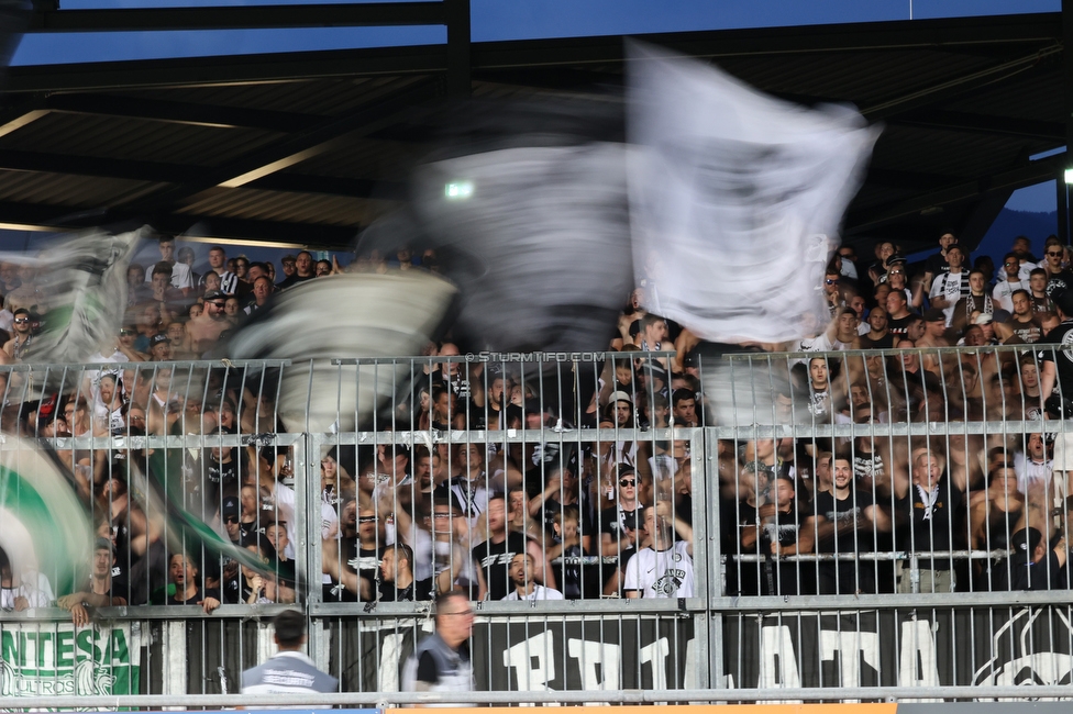 Wolfsberg - Sturm Graz
Oesterreichische Fussball Bundesliga, 1. Runde, Wolfsberger AC - SK Sturm Graz, Lavanttal Arena Wolfsberg, 23.07.2022. 

Foto zeigt Fans von Sturm
Schlüsselwörter: brigata