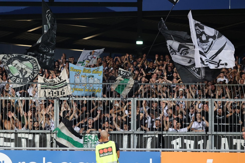 Wolfsberg - Sturm Graz
Oesterreichische Fussball Bundesliga, 1. Runde, Wolfsberger AC - SK Sturm Graz, Lavanttal Arena Wolfsberg, 23.07.2022. 

Foto zeigt Fans von Sturm
Schlüsselwörter: sturmflut