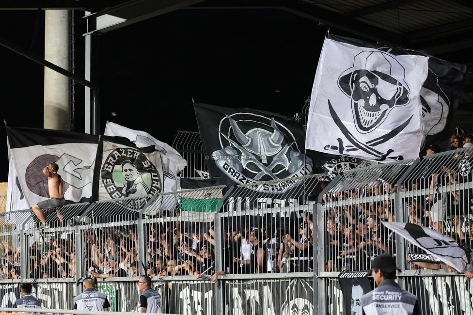 Wolfsberg - Sturm Graz
Oesterreichische Fussball Bundesliga, 1. Runde, Wolfsberger AC - SK Sturm Graz, Lavanttal Arena Wolfsberg, 23.07.2022. 

Foto zeigt Fans von Sturm
