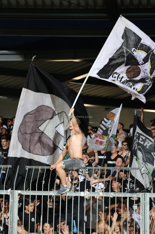 Wolfsberg - Sturm Graz
Oesterreichische Fussball Bundesliga, 1. Runde, Wolfsberger AC - SK Sturm Graz, Lavanttal Arena Wolfsberg, 23.07.2022. 

Foto zeigt Fans von Sturm
Schlüsselwörter: generationchaos