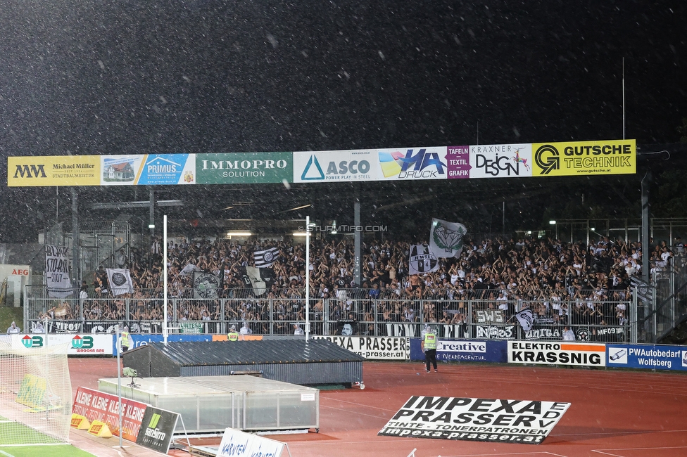 Wolfsberg - Sturm Graz
Oesterreichische Fussball Bundesliga, 1. Runde, Wolfsberger AC - SK Sturm Graz, Lavanttal Arena Wolfsberg, 23.07.2022. 

Foto zeigt Fans von Sturm
Schlüsselwörter: wetter