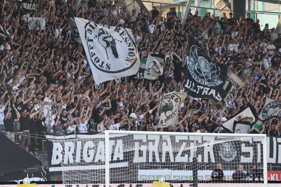 Sturm Graz - RB Salzburg
Oesterreichische Fussball Bundesliga, 2. Runde, SK Sturm Graz - FC RB Salzburg, Stadion Liebenau Graz, 30.07.2022. 

Foto zeigt Fans von Sturm
Schlüsselwörter: sturmflut