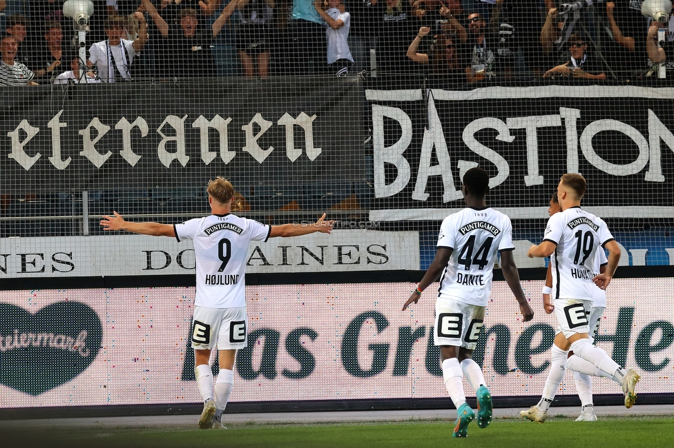 Sturm Graz - RB Salzburg
Oesterreichische Fussball Bundesliga, 2. Runde, SK Sturm Graz - FC RB Salzburg, Stadion Liebenau Graz, 30.07.2022. 

Foto zeigt Rasmus Hoejlund (Sturm), Amadou Dante (Sturm) und Tomi Horvat (Sturm)
Schlüsselwörter: torjubel