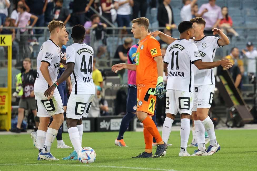 Sturm Graz - RB Salzburg
Oesterreichische Fussball Bundesliga, 2. Runde, SK Sturm Graz - FC RB Salzburg, Stadion Liebenau Graz, 30.07.2022. 

Foto zeigt Amadou Dante (Sturm), Joerg Siebenhandl (Sturm), Manprit Sarkaria (Sturm) und Ivan Ljubic (Sturm)
