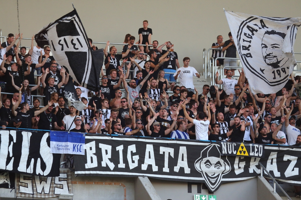 Dynamo Kiew - Sturm Graz
UEFA Champions League Qualifikation 3. Runde, Dynamo Kiew - SK Sturm Graz, Stadion LKS Lodz, 03.08.2022. 

Foto zeigt Fans von Sturm
