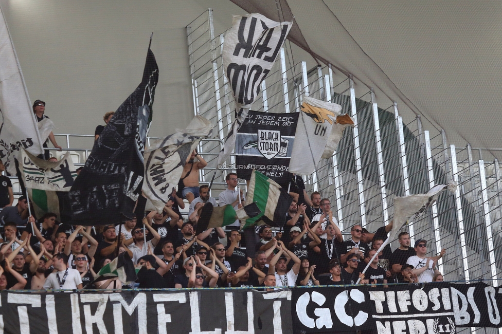 Dynamo Kiew - Sturm Graz
UEFA Champions League Qualifikation 3. Runde, Dynamo Kiew - SK Sturm Graz, Stadion LKS Lodz, 03.08.2022. 

Foto zeigt Fans von Sturm
