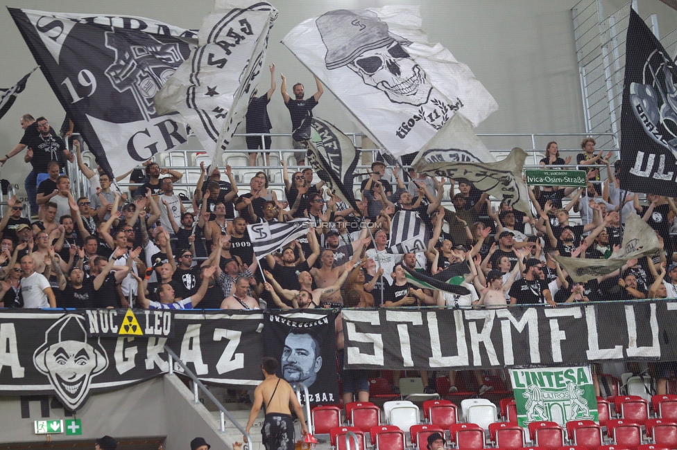 Dynamo Kiew - Sturm Graz
UEFA Champions League Qualifikation 3. Runde, Dynamo Kiew - SK Sturm Graz, Stadion LKS Lodz, 03.08.2022. 

Foto zeigt Fans von Sturm
