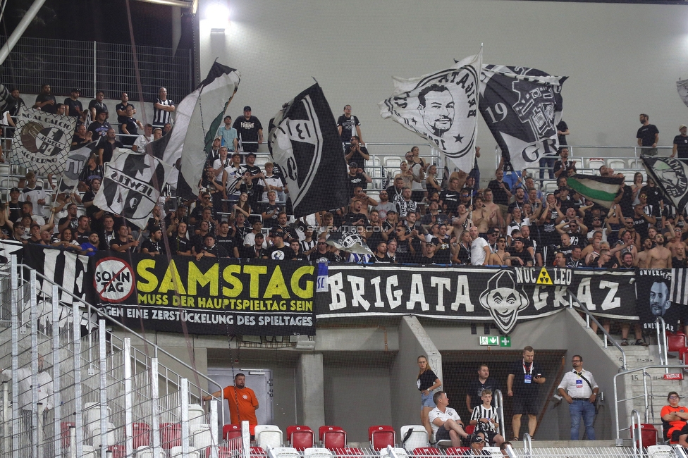 Dynamo Kiew - Sturm Graz
UEFA Champions League Qualifikation 3. Runde, Dynamo Kiew - SK Sturm Graz, Stadion LKS Lodz, 03.08.2022. 

Foto zeigt Fans von Sturm mit einem Spruchband
Schlüsselwörter: samstag