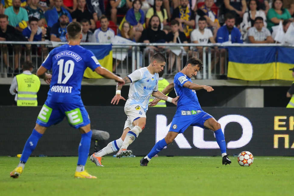 Dynamo Kiew - Sturm Graz
UEFA Champions League Qualifikation 3. Runde, Dynamo Kiew - SK Sturm Graz, Stadion LKS Lodz, 03.08.2022. 

Foto zeigt Tomi Horvat (Sturm) und Moritz Wels (Sturm)
