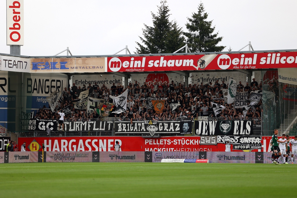 Ried - Sturm Graz
Oesterreichische Fussball Bundesliga, 3. Runde, SV Ried - SK Sturm Graz, Arena Ried, 06.08.2022. 

Foto zeigt Fans von Sturm
