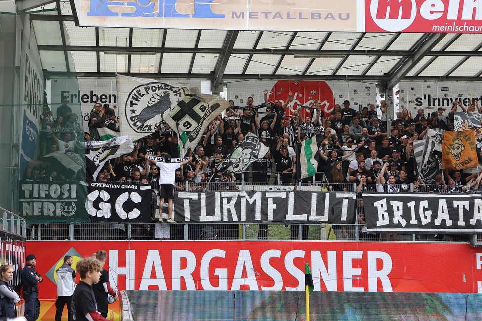 Ried - Sturm Graz
Oesterreichische Fussball Bundesliga, 3. Runde, SV Ried - SK Sturm Graz, Arena Ried, 06.08.2022. 

Foto zeigt Fans von Sturm
Schlüsselwörter: sturmflut