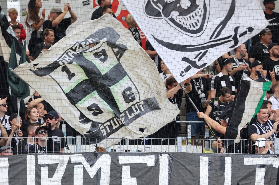 Ried - Sturm Graz
Oesterreichische Fussball Bundesliga, 3. Runde, SV Ried - SK Sturm Graz, Arena Ried, 06.08.2022. 

Foto zeigt Fans von Sturm
Schlüsselwörter: sturmflut