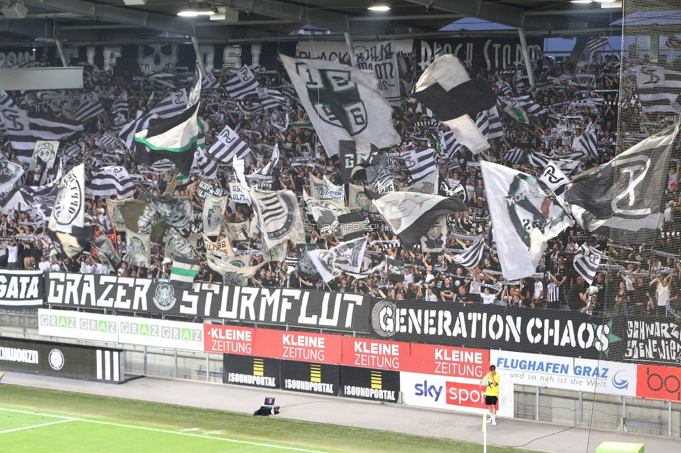 Sturm Graz - Dynamo Kiew
UEFA Champions League Qualifikation 3. Runde, SK Sturm Graz - FC Dynamo Kiew, Stadion Liebenau Graz, 09.08.2022.

Foto zeigt Fans von Sturm 
