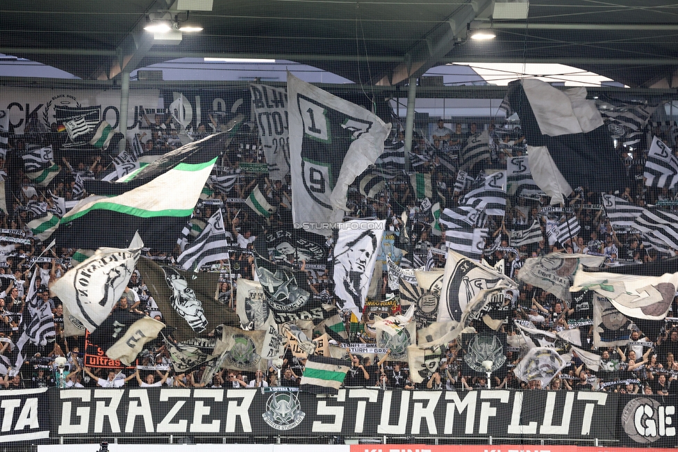 Sturm Graz - Dynamo Kiew
UEFA Champions League Qualifikation 3. Runde, SK Sturm Graz - FC Dynamo Kiew, Stadion Liebenau Graz, 09.08.2022. 

Foto zeigt Fans von Sturm mit einer Choreografie
Schlüsselwörter: sturmflut