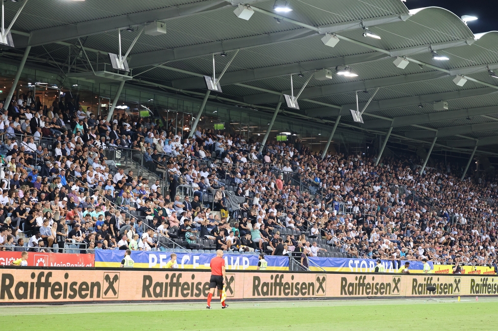 Sturm Graz - Dynamo Kiew
UEFA Champions League Qualifikation 3. Runde, SK Sturm Graz - FC Dynamo Kiew, Stadion Liebenau Graz, 09.08.2022. 

Foto zeigt Fans von Sturm
