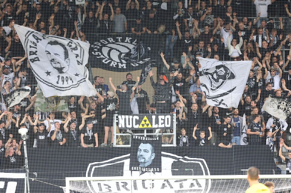 Sturm Graz - Altach
Oesterreichische Fussball Bundesliga, 4. Runde, SK Sturm Graz - SCR Altach, Stadion Liebenau Graz, 13.08.2022. 

Foto zeigt Fans von Sturm
Schlüsselwörter: brigata