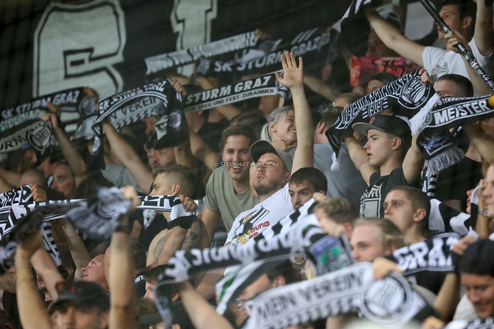 Sturm Graz - Altach
Oesterreichische Fussball Bundesliga, 4. Runde, SK Sturm Graz - SCR Altach, Stadion Liebenau Graz, 13.08.2022. 

Foto zeigt Fans von Sturm
Schlüsselwörter: schals