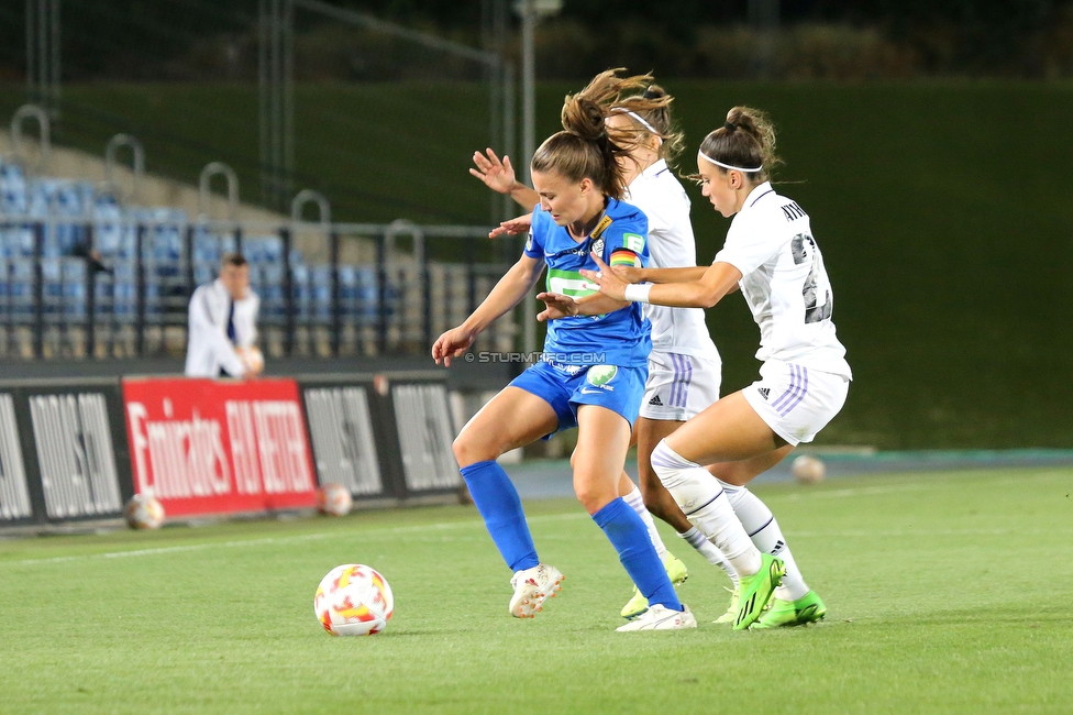 Real Madrid - Sturm Damen
UEFA Champions League Qualifikation, 1. Runde, Real Madrid CF Femenino - SK Sturm Graz Damen, Estadio Alfredo Di Stefano Madrid, 18.08.2022. 

Foto zeigt Annabel Schasching (Sturm Damen)
