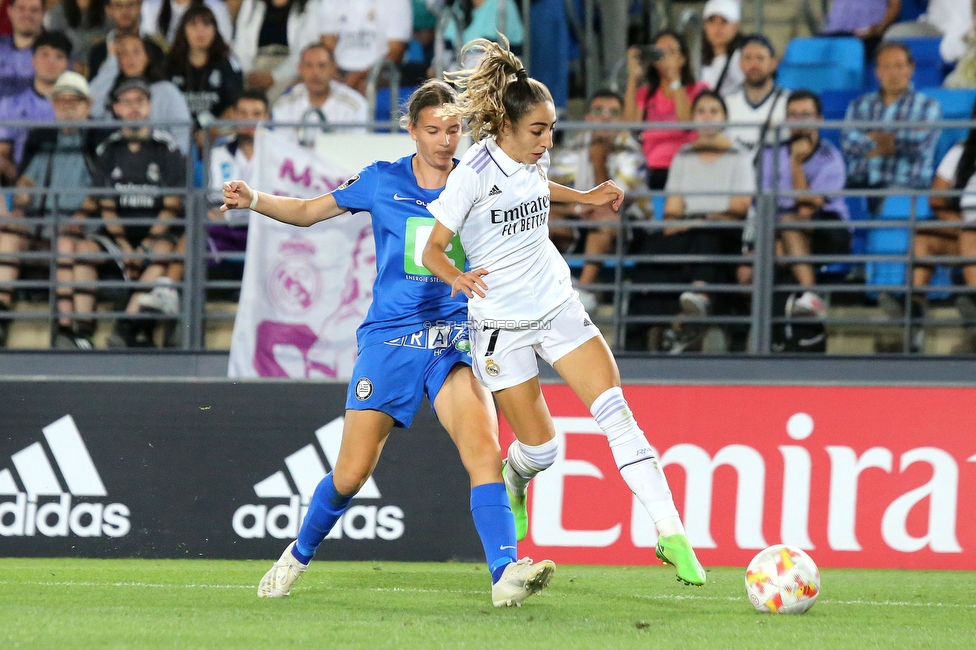 Real Madrid - Sturm Damen
UEFA Champions League Qualifikation, 1. Runde, Real Madrid CF Femenino - SK Sturm Graz Damen, Estadio Alfredo Di Stefano Madrid, 18.08.2022. 

Foto zeigt Leonie Christin Tragl (Sturm Damen)
