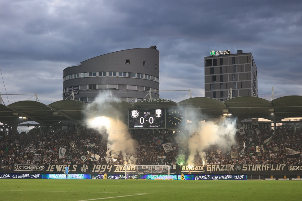 Sturm Graz - LASK
Oesterreichische Fussball Bundesliga, 5. Runde, SK Sturm Graz - LASK, Stadion Liebenau Graz, 20.08.2022. 

Foto zeigt Fans von Sturm
Schlüsselwörter: brigata pyrotechnik