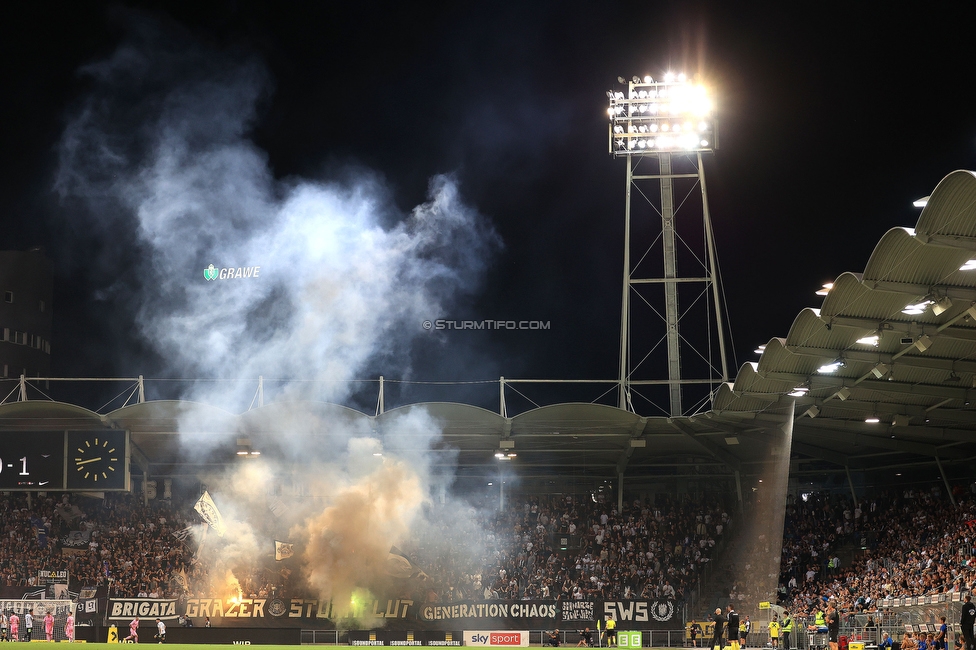 Sturm Graz - LASK
Oesterreichische Fussball Bundesliga, 5. Runde, SK Sturm Graz - LASK, Stadion Liebenau Graz, 20.08.2022. 

Foto zeigt Fans von Sturm
Schlüsselwörter: sturmflut pyrotechnik