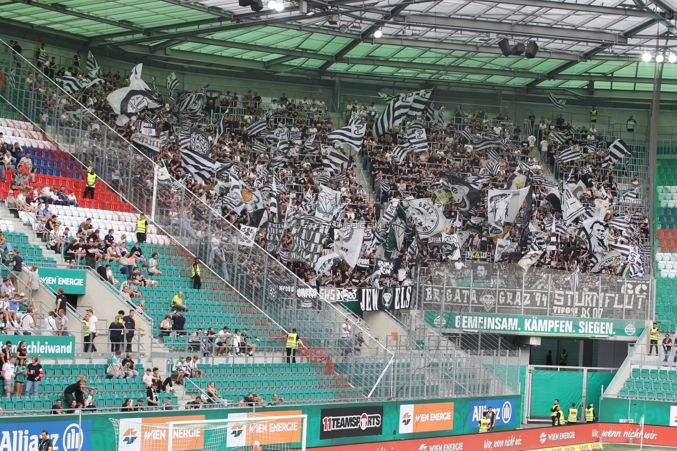 Rapid Wien - Sturm Graz
Oesterreichische Fussball Bundesliga, 6. Runde, SK Rapid Wien - SK Sturm Graz, Weststadion Wien, 28.08.2022. 

Foto zeigt Fans von Sturm mit einem Spruchband
