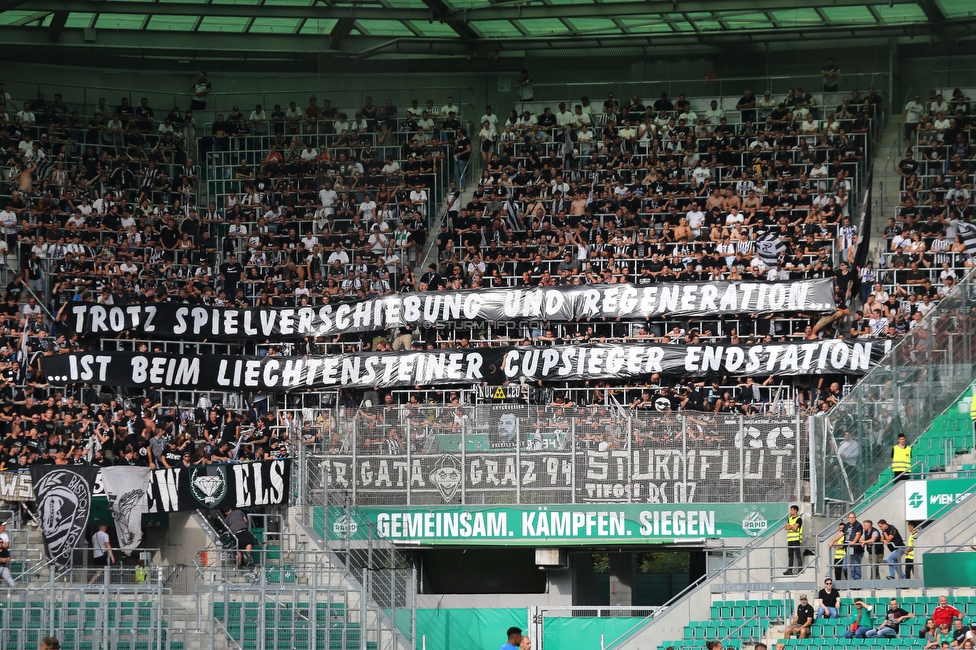 Rapid Wien - Sturm Graz
Oesterreichische Fussball Bundesliga, 6. Runde, SK Rapid Wien - SK Sturm Graz, Allianz Stadion Wien, 28.08.2022. 

Foto zeigt Fans von Sturm mit einem Spruchband
